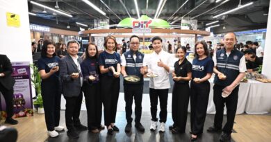 กรมการค้าภายใน จับมือ BEM ยกเทศกาล “Thailand: The Land of Tropical Fruits” บุก MRT ส่งตรงผลไม้ไทยจากสวนสู่คนเมือง เร่งกระจายผลผลิตตามนโยบายรัฐมนตรีพาณิชย์