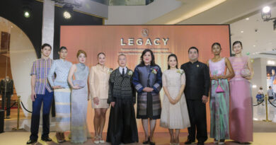 กรมประชาสัมพันธ์ แถลงจัดงาน Pop-up Showcase เฉลิมพระเกียรติฯ สืบสานพระราชปณิธาน “ผ้าไทยร่วมสมัย” ณ ไอคอนสยาม 11–13 ส.ค. นี้